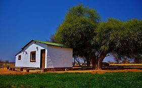 Ouhave Country Home